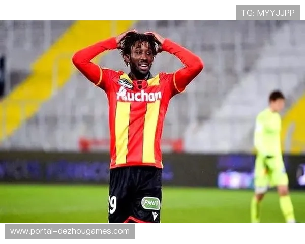 比赛结束：布雷斯特1-1朗斯，双方各取一分保持积分榜现有位置